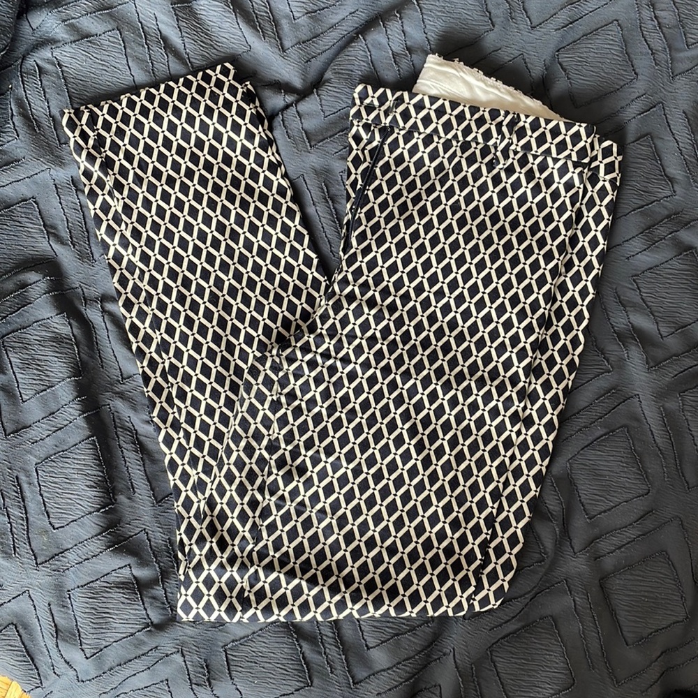 Patterned H&M trousers, tapered leg